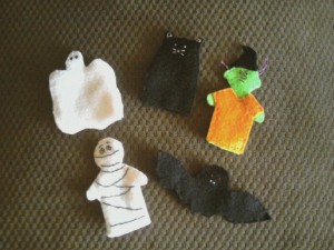 Halloween finger puppets