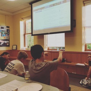 Website group discussion in the library. 