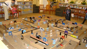 cardboard droid Maze