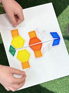 symmetrical design with pattern blocks